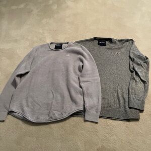 Men’s Hollister sweaters size large
